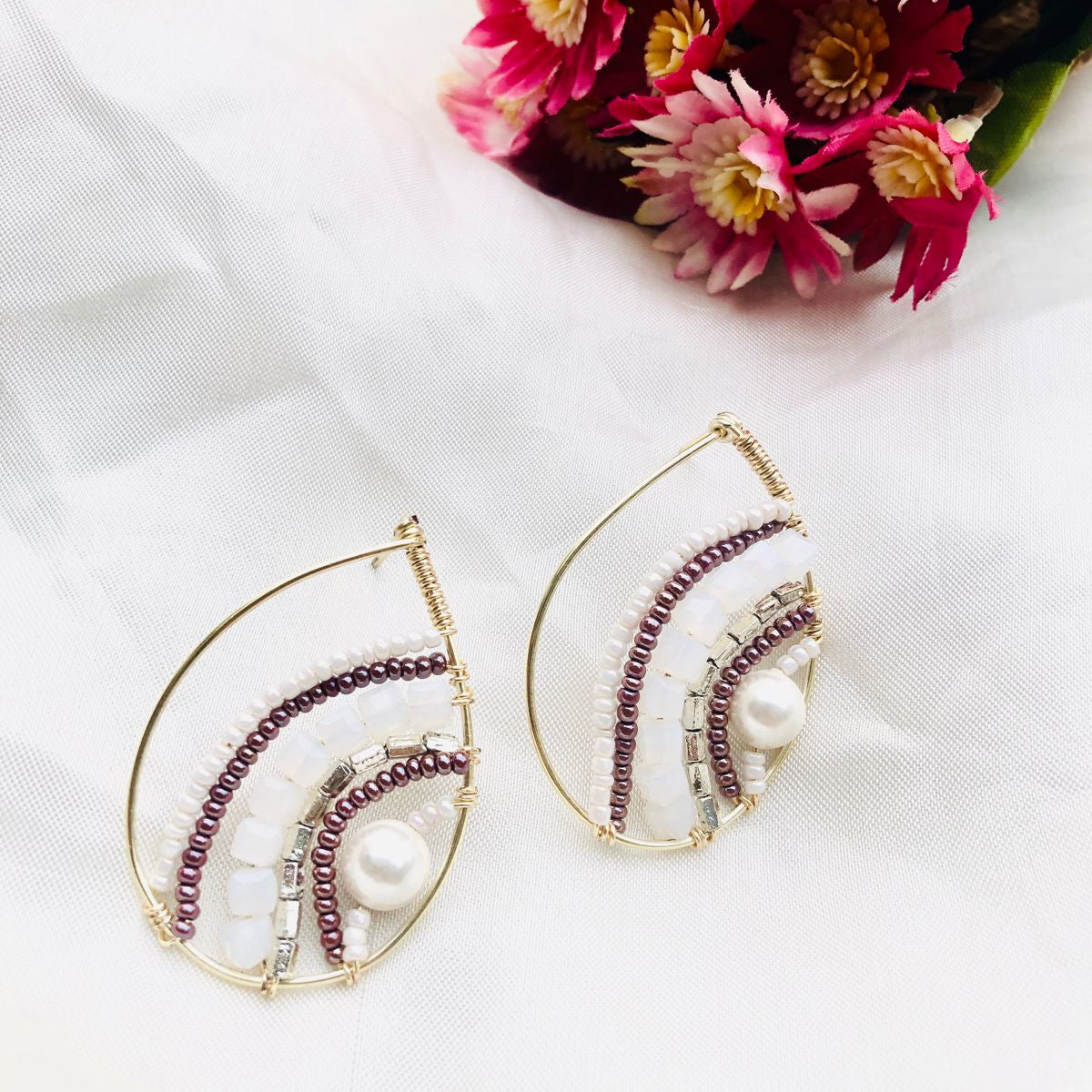 Golden Glow Oval Earrings