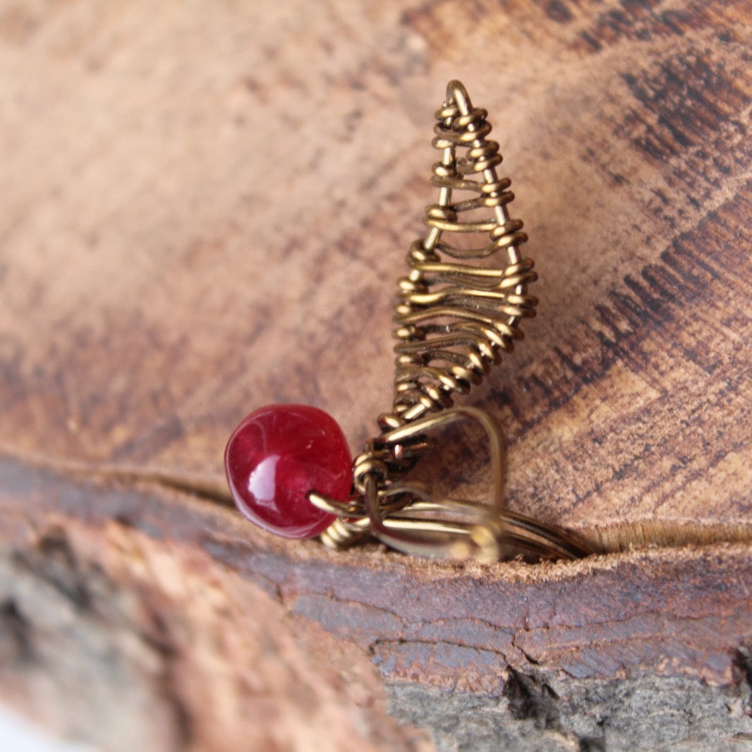 Ruby Leaf Drip 🍃