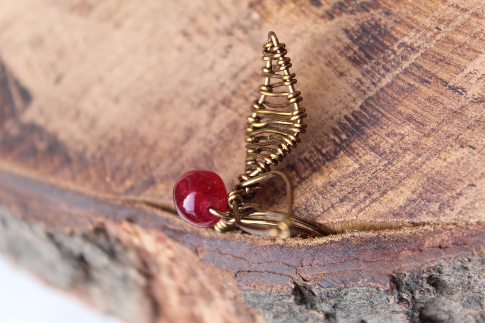 Ruby Leaf Drip 🍃