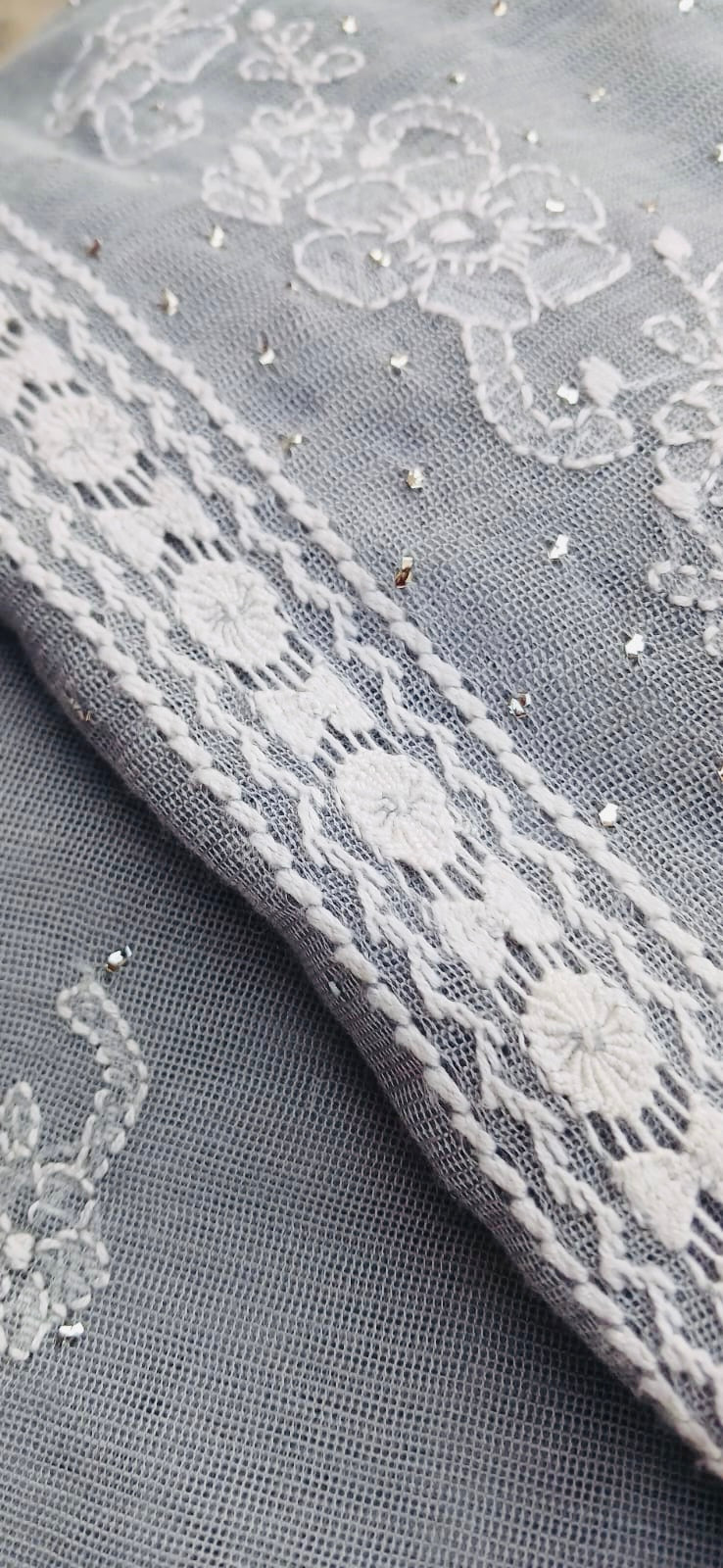 Grey Elegance Chickenkari Duo