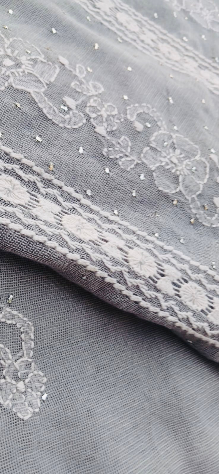 Grey Elegance Chickenkari Duo
