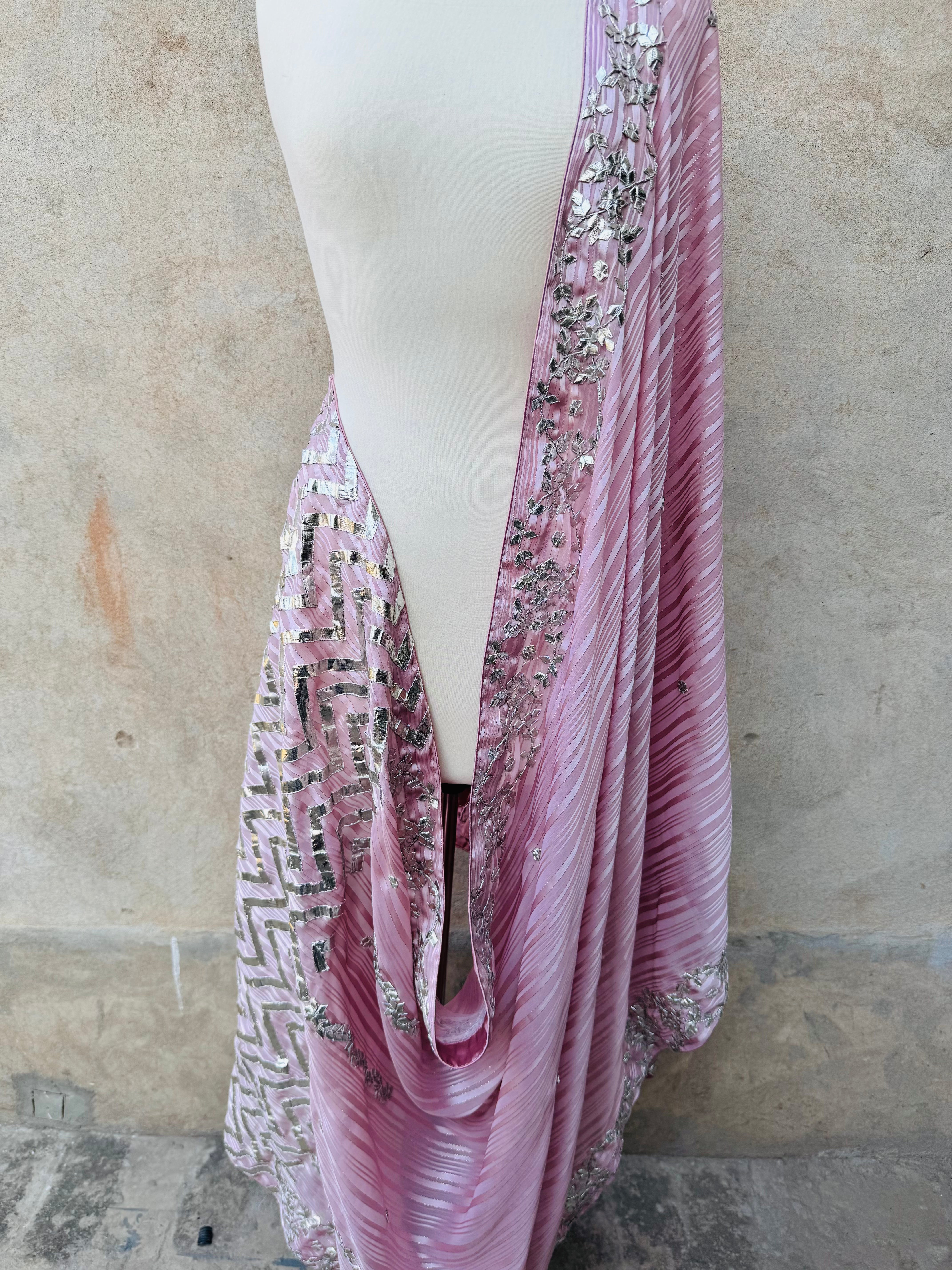 Silvery Pink Royal