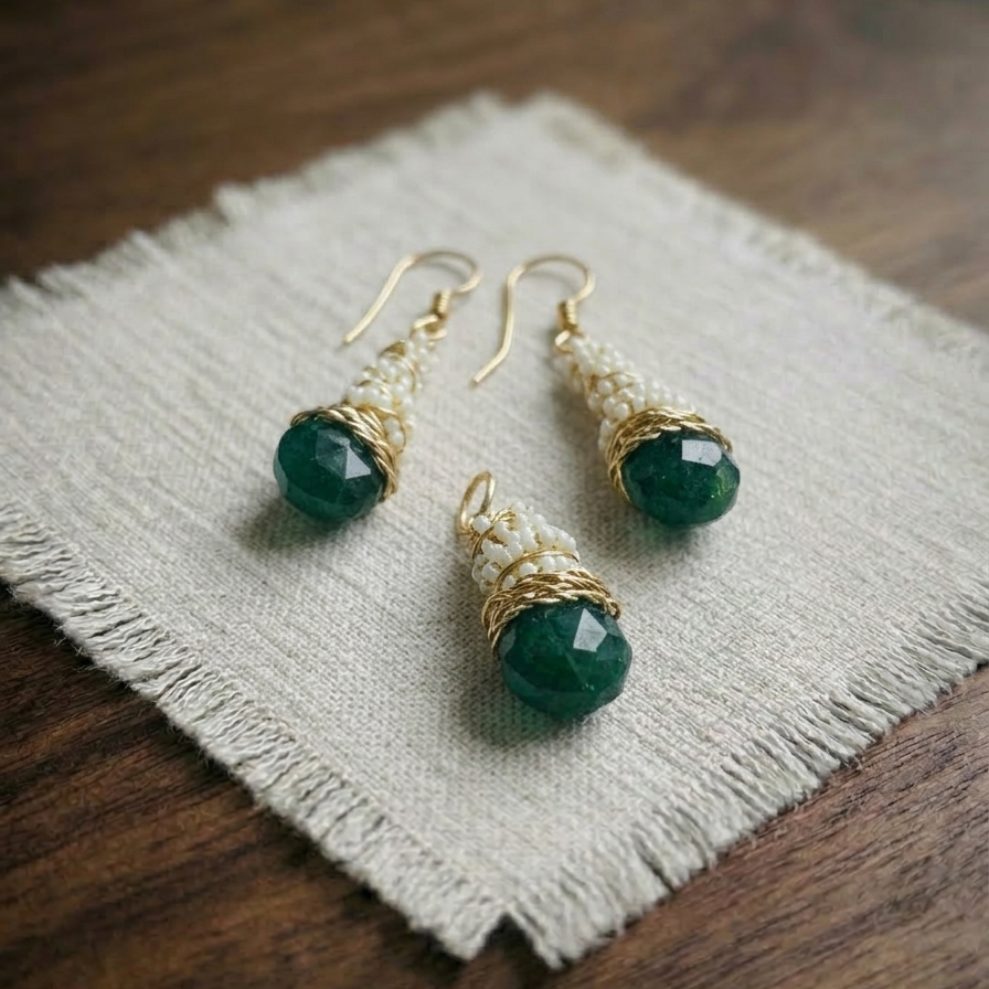 Royal Emerald & Pearl Duo