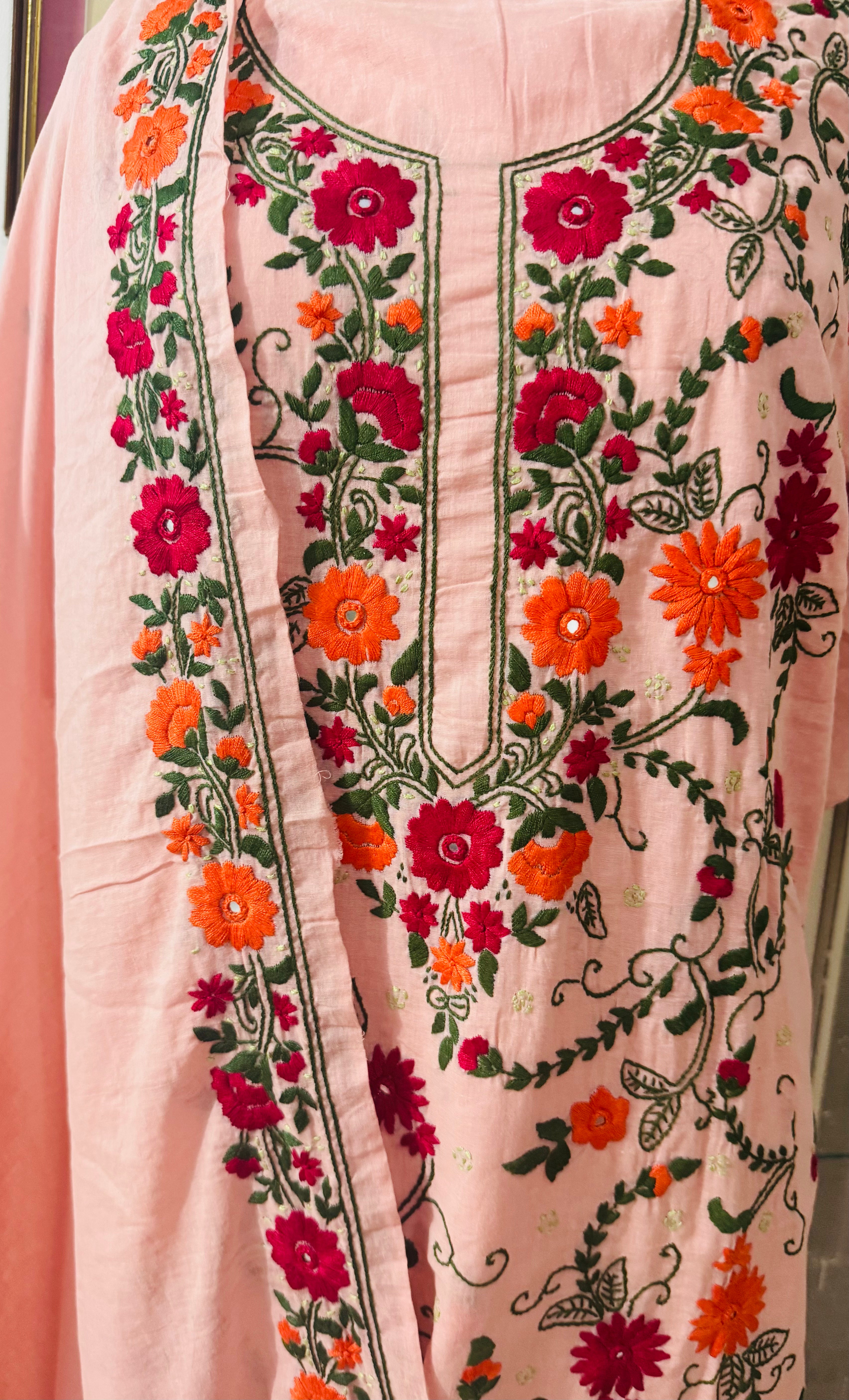 Peach Elegance 2-Piece Suit 🍑✨