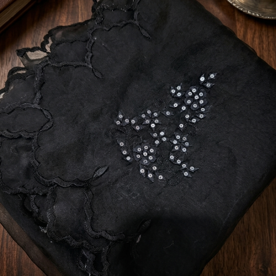 Minimal Luxe Black Dupatta 🖤