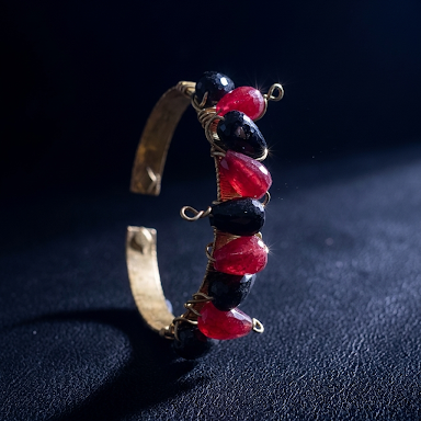 Dual Stone Openable Cuff 💫