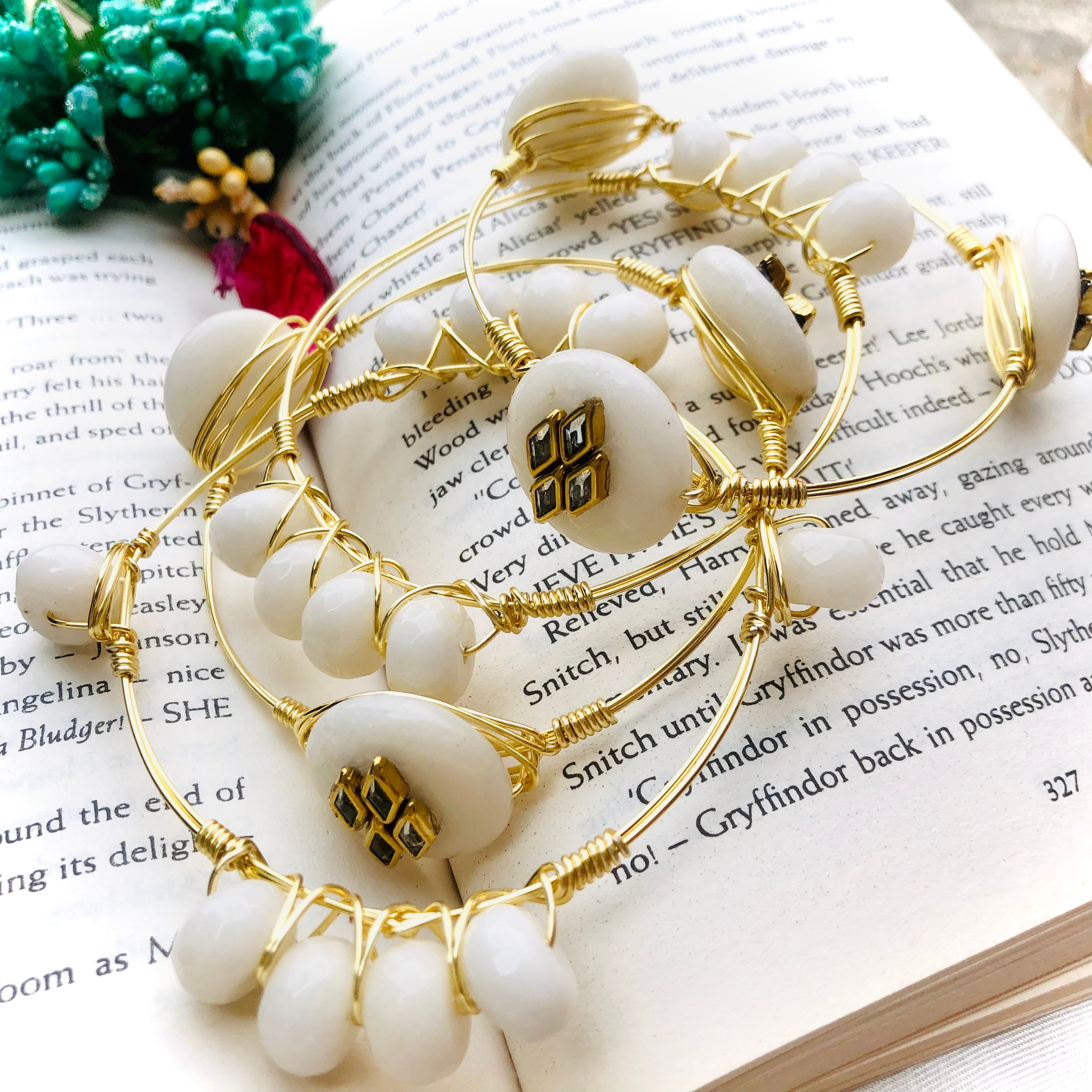 Lustre Elegance