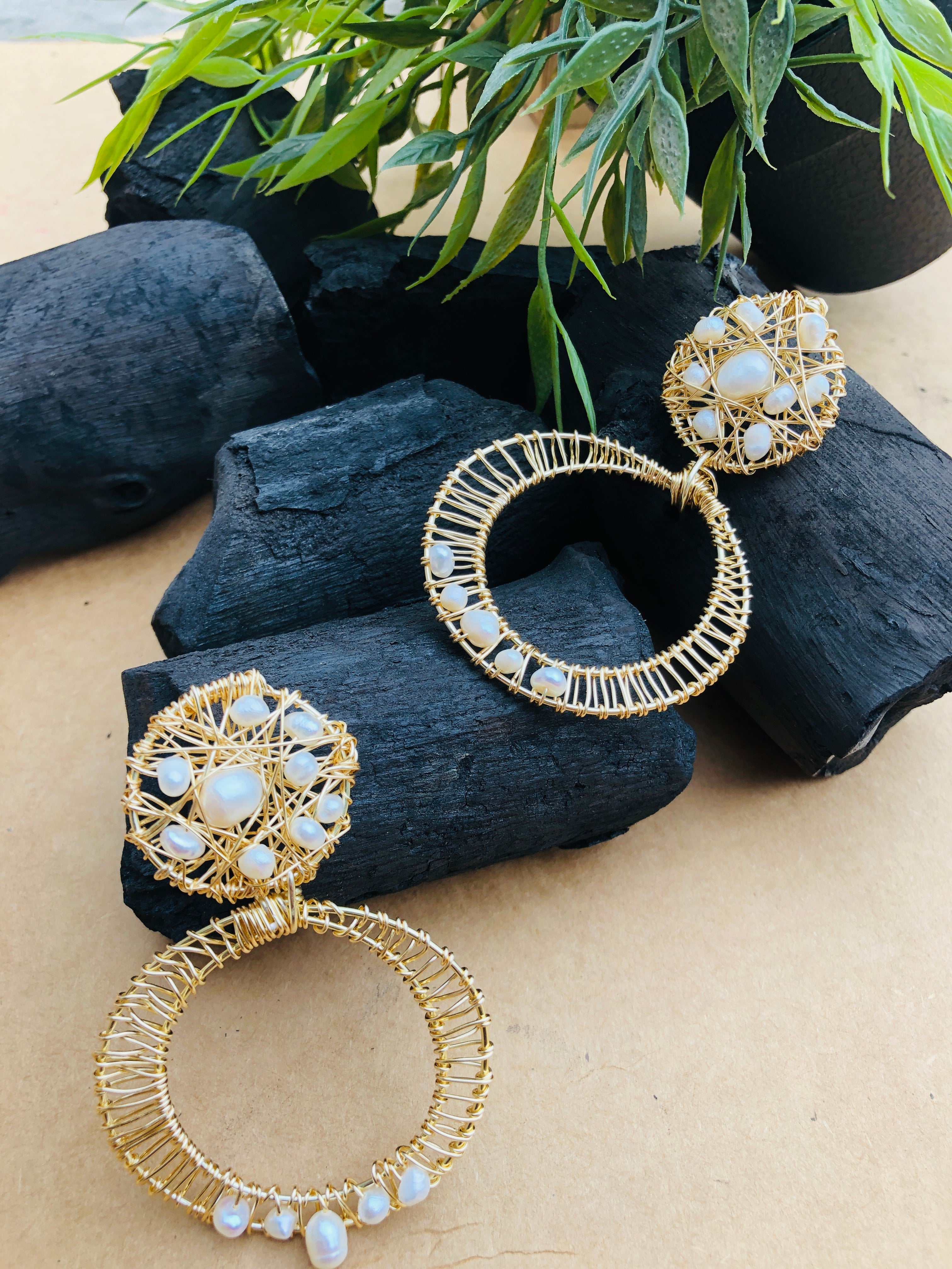 Pearl & Gold Baliyan