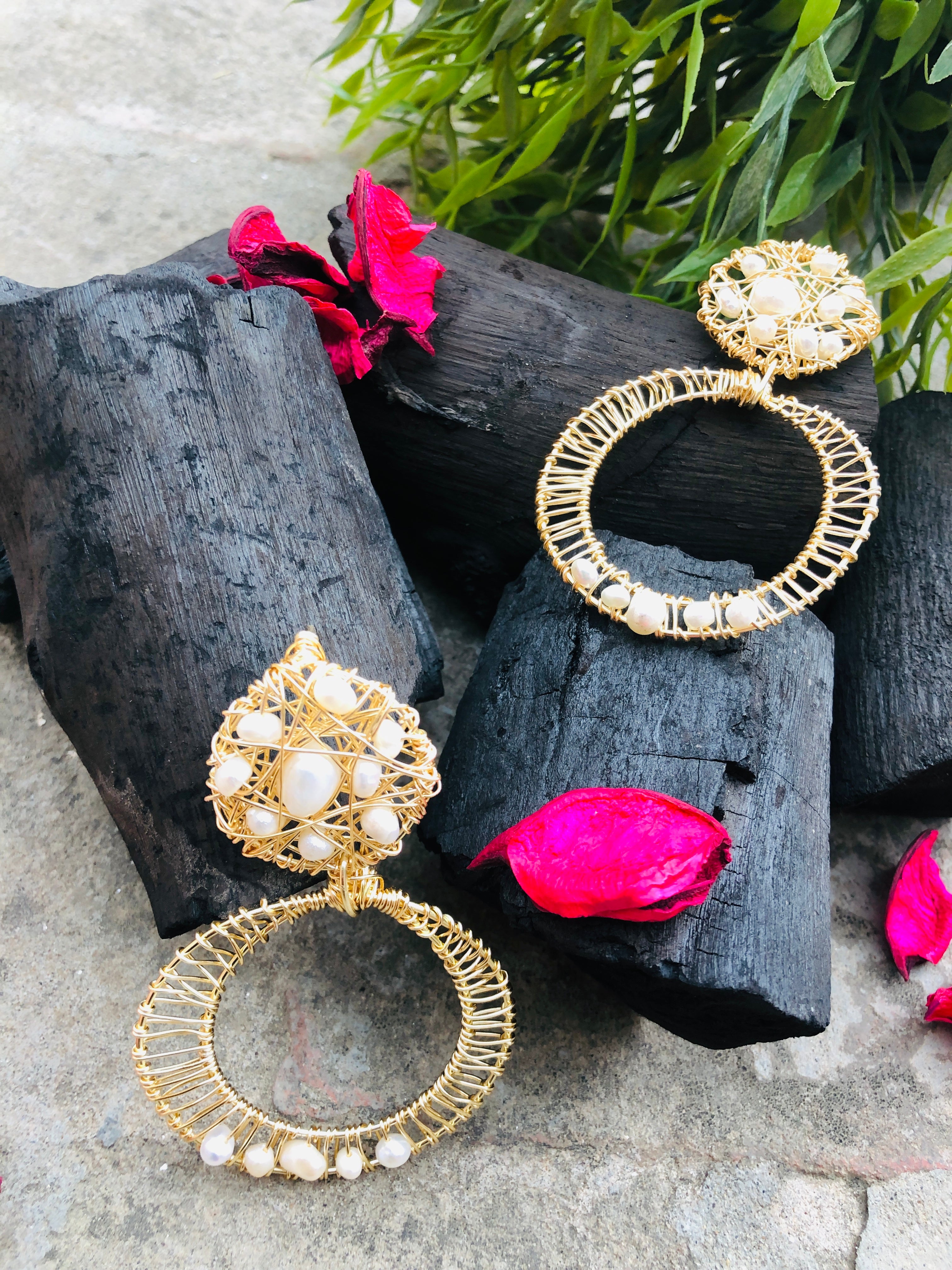 Pearl & Gold Baliyan
