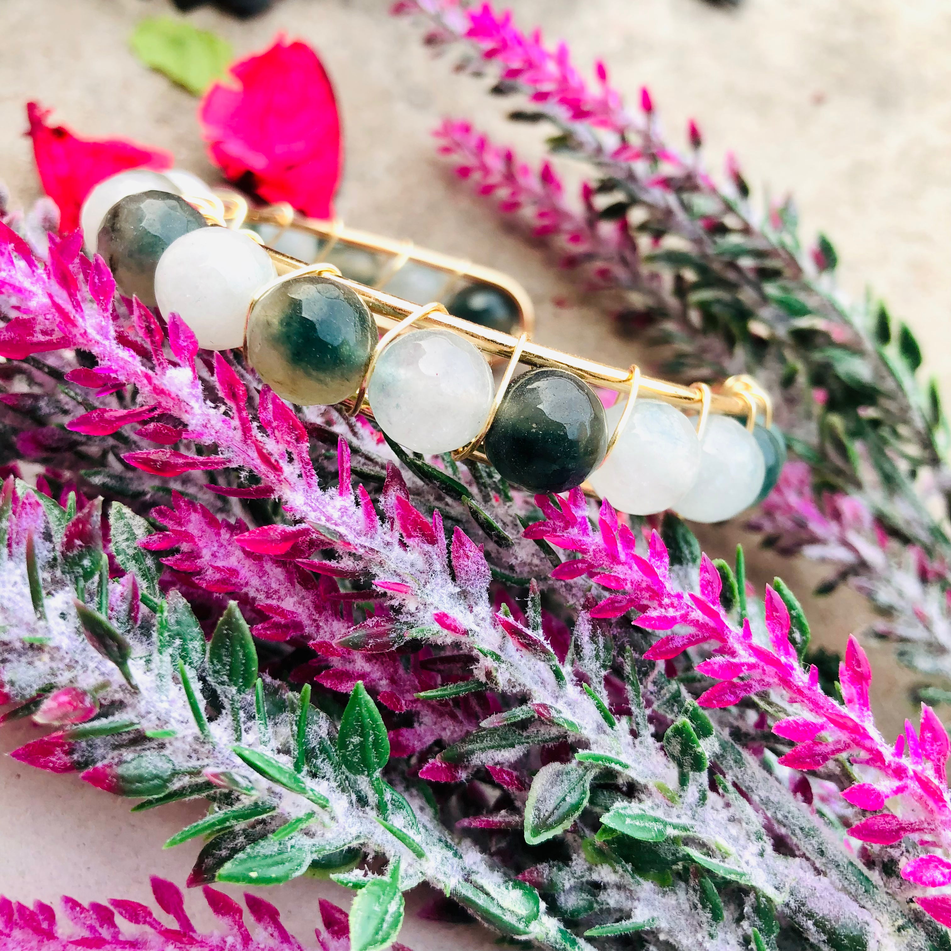 Golden Jade Cuff – Serene Elegance