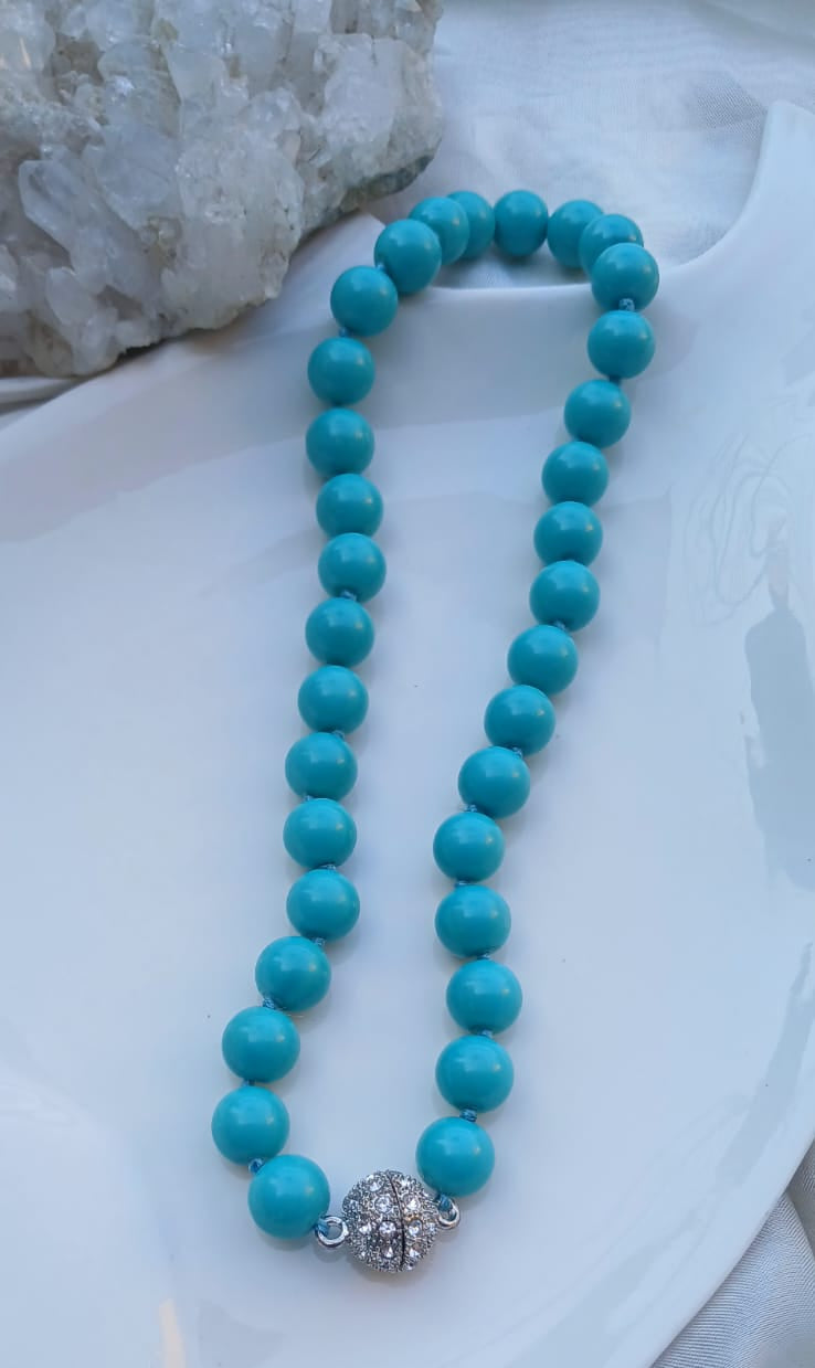 Elegant Turquoise