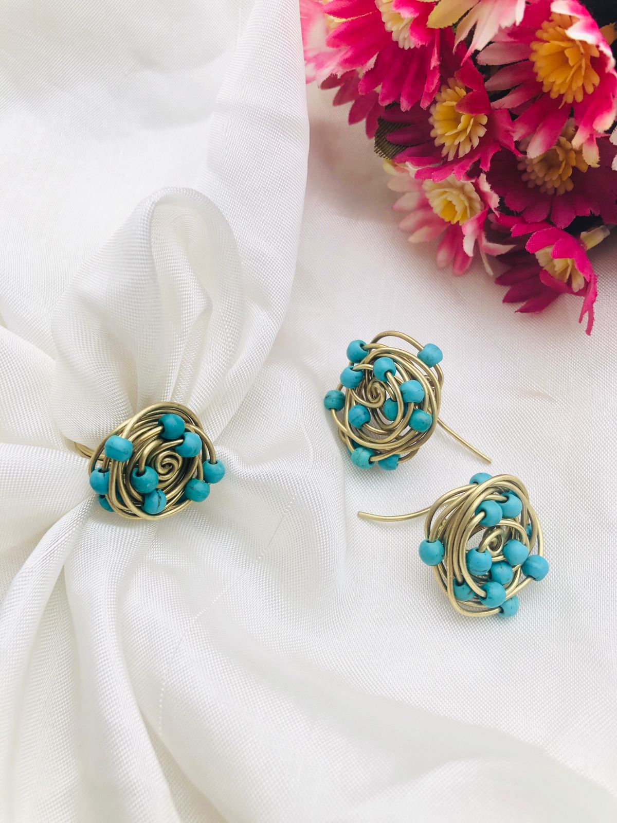 Turquoise Bloom