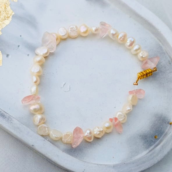 Quartz Everyday