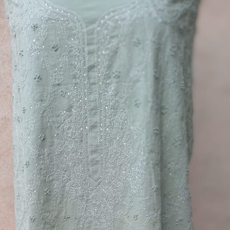 Mint Luxe Chickenkari